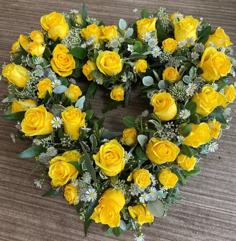 yellow spray roses